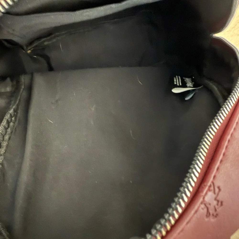 Harry Potter Gryffindor Maroon Backpack - Picture 3 of 3